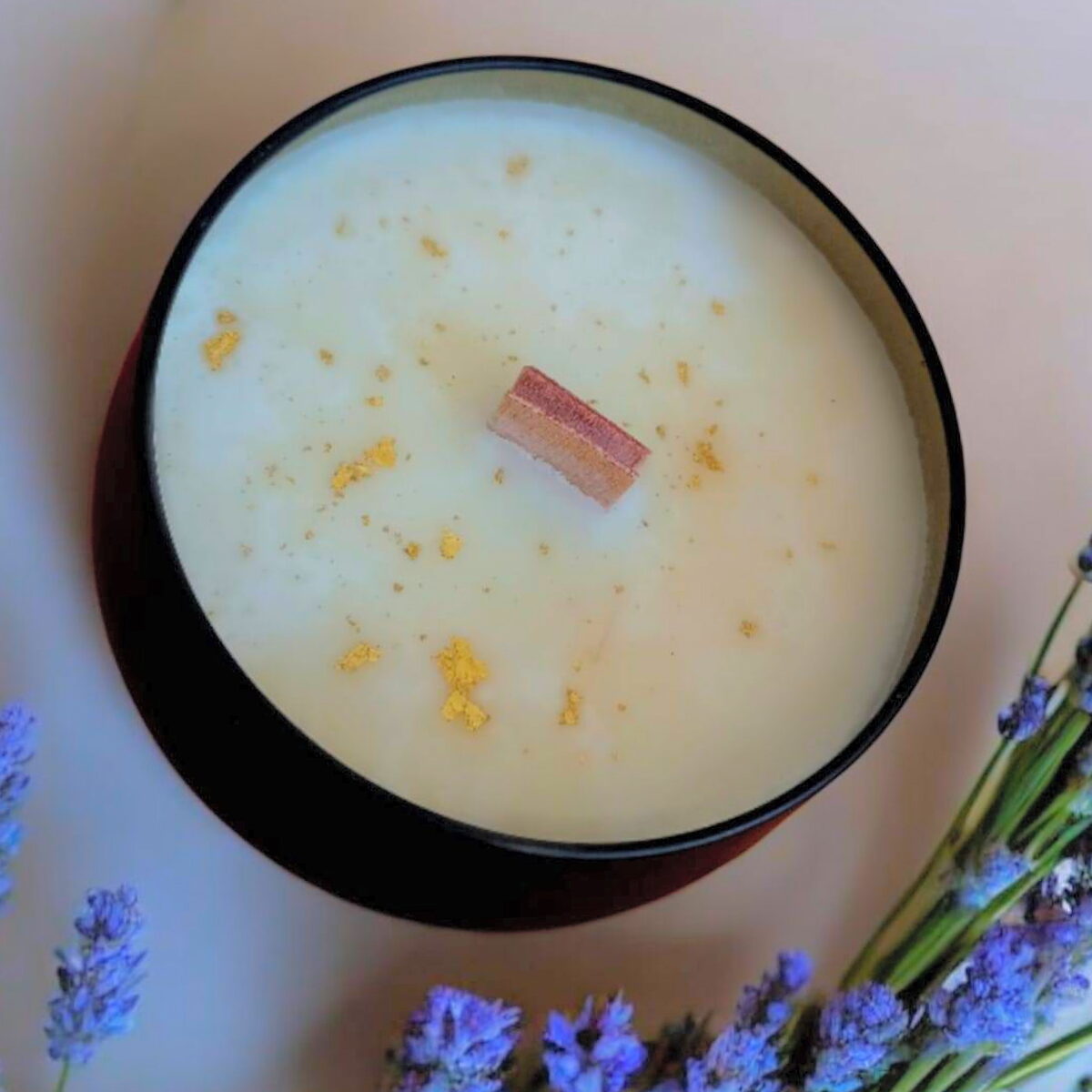 Velas Delight: Vela aroma lavanda